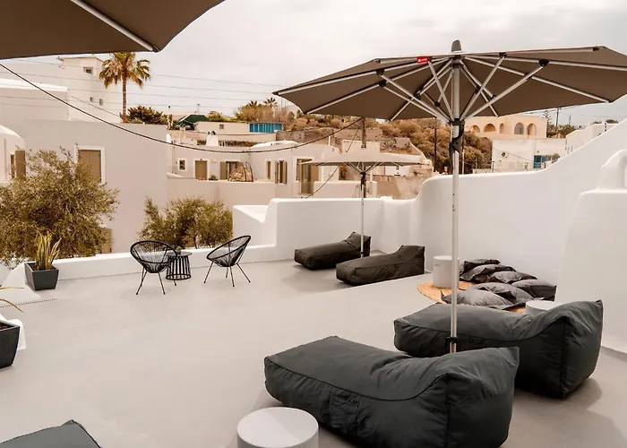 Villa Karterados Suites