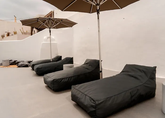 Villa Karterados Suites