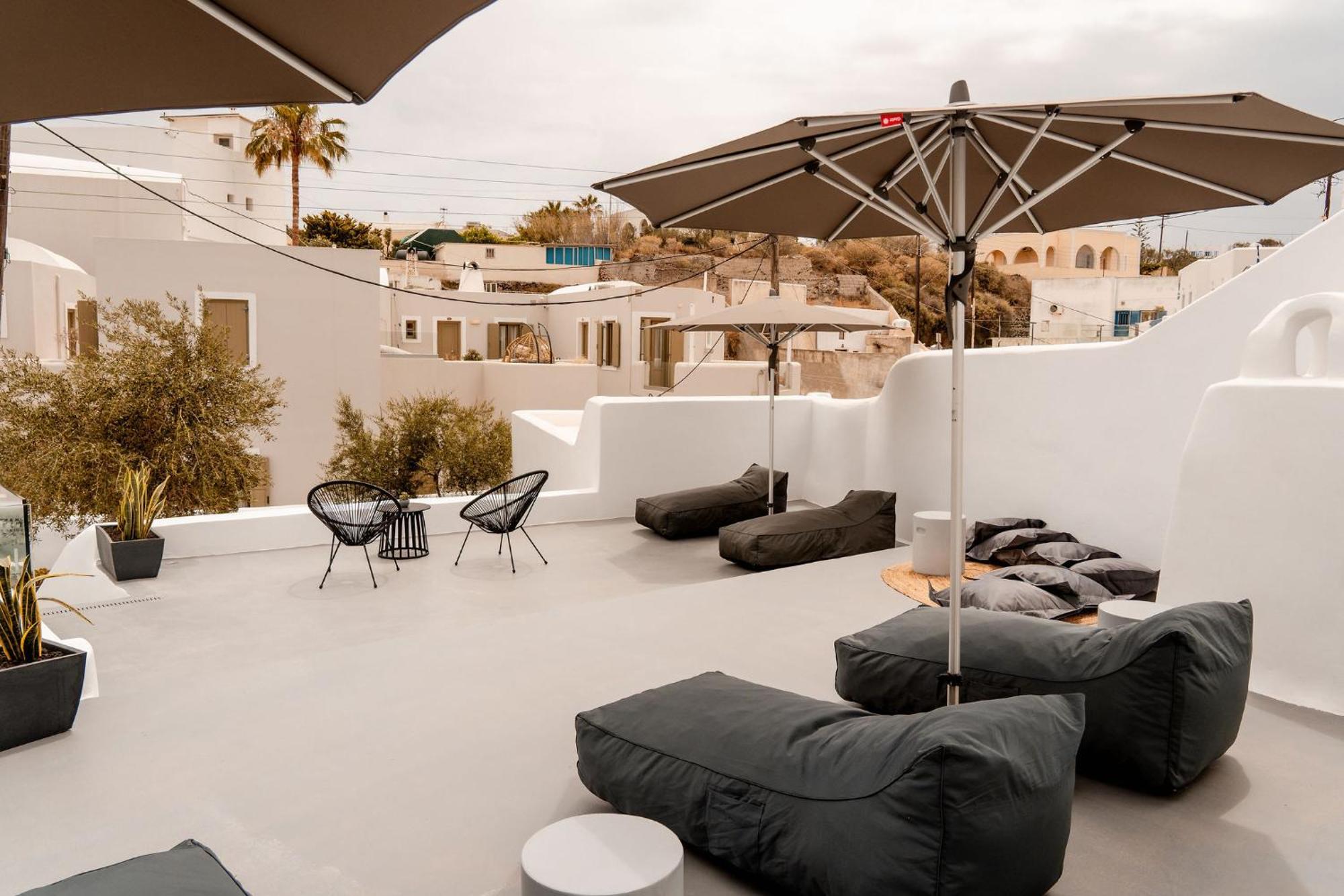 Villa Karterados Suites *