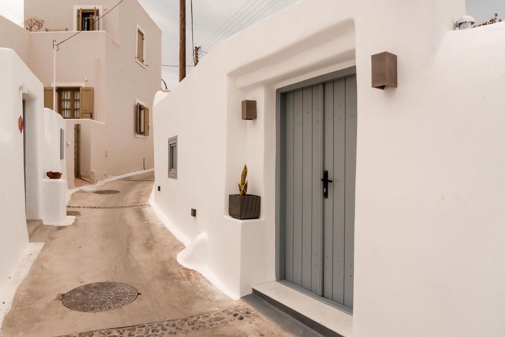 Villa Karterados Suites *