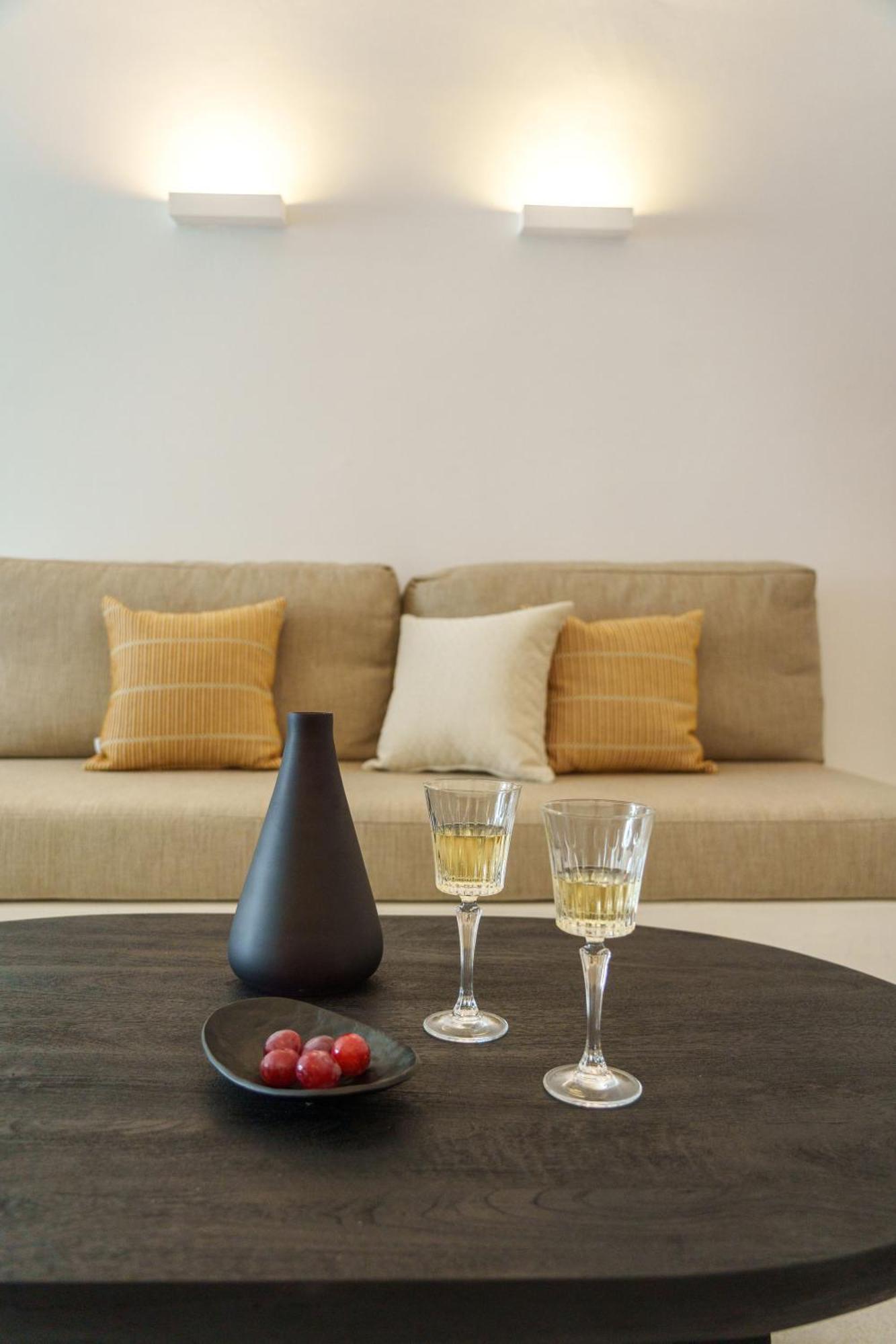 Villa Karterados Suites Apartment *