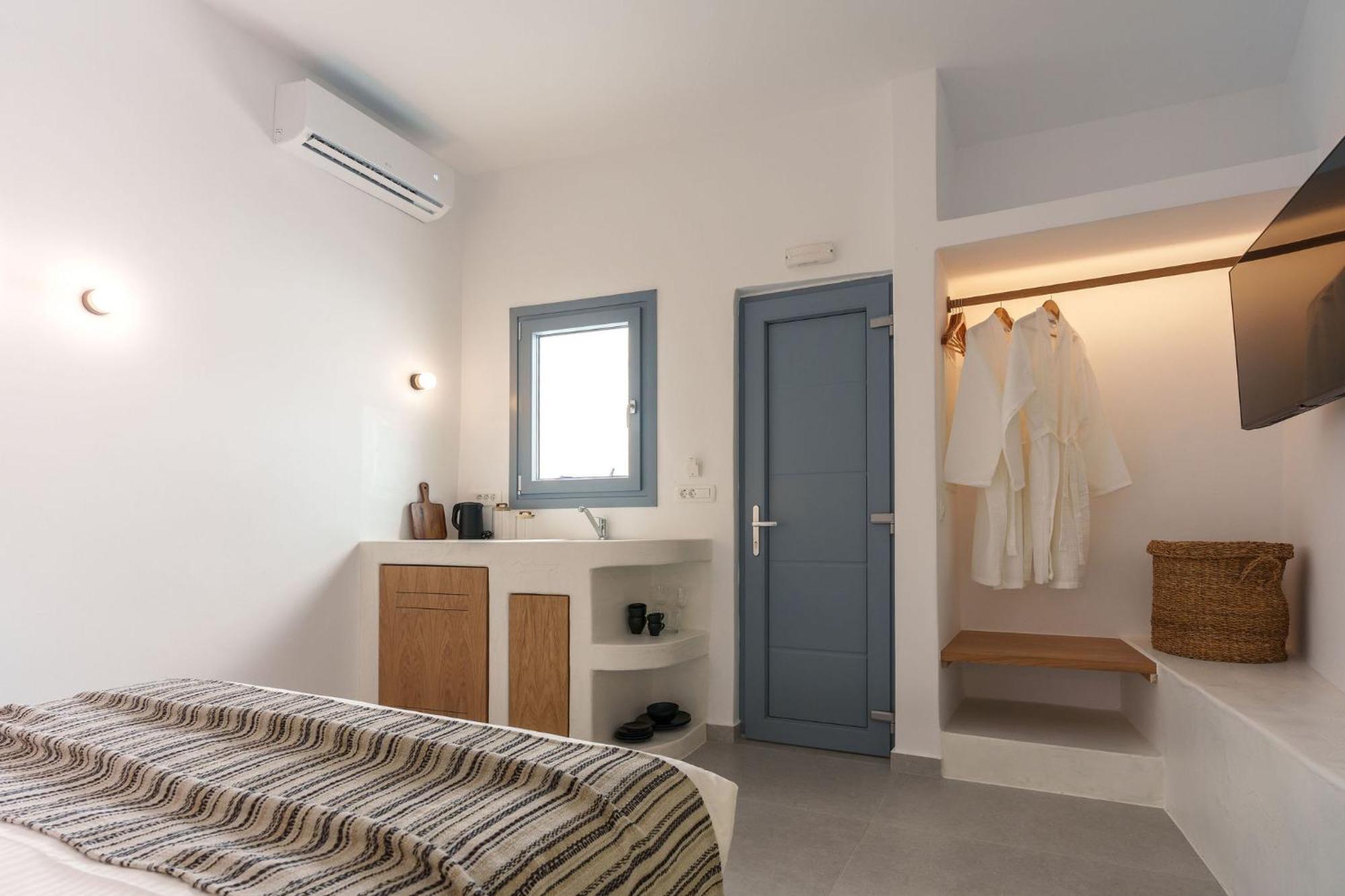 Apartment Villa Karterados Suites